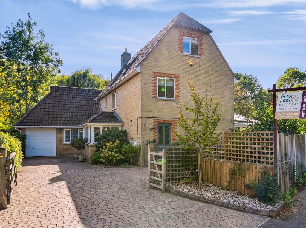 Property photo 1 of 33