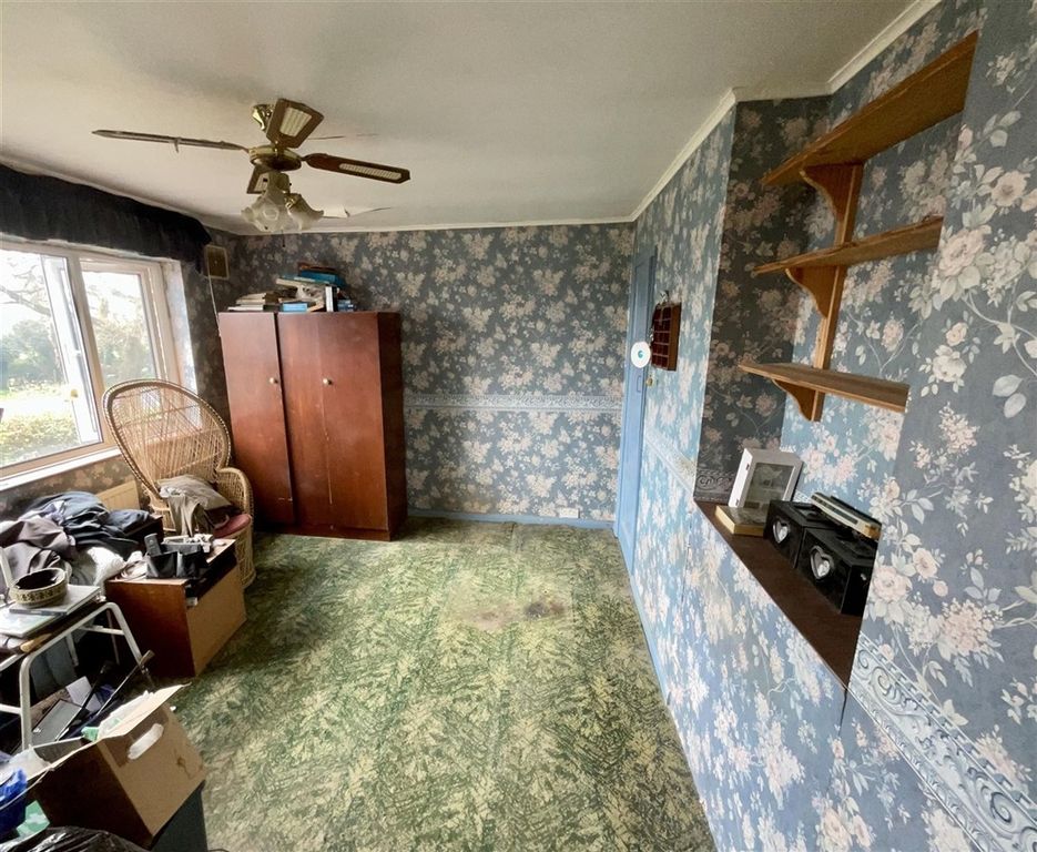 Property photo 1 of 8 Bedroom 2