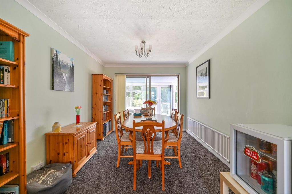 Property photo 3 of 19