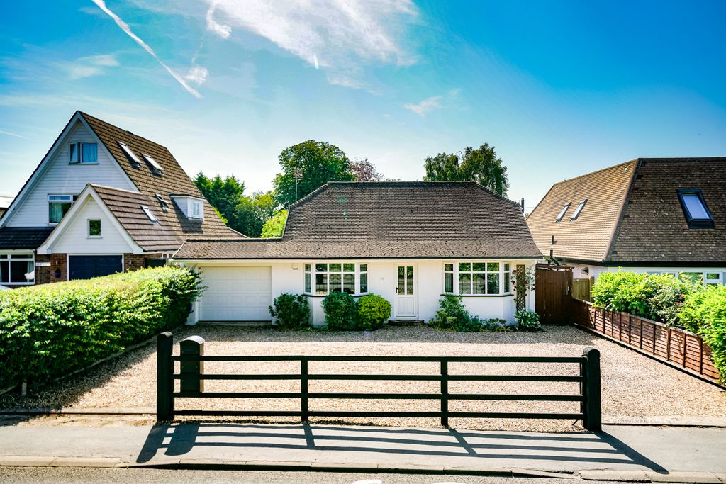 Property photo 3 of 36 39-Chesham-Road-08106