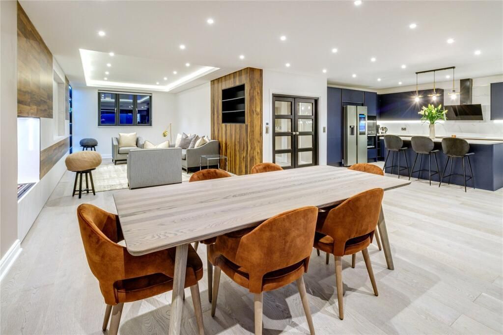 Property photo 1 of 19 10122_Lum240274_Img_07_0000.Jpeg