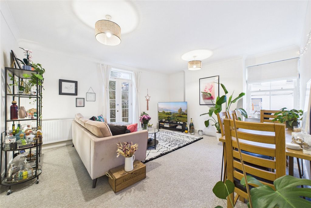 Property photo 2 of 7 Picture No. 02