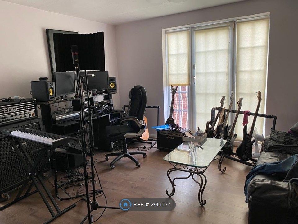 Property photo 3 of 7