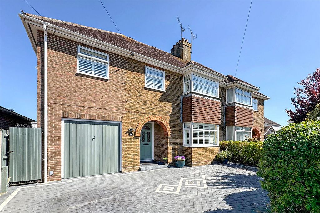 Property photo 1 of 18 Picture No. 20