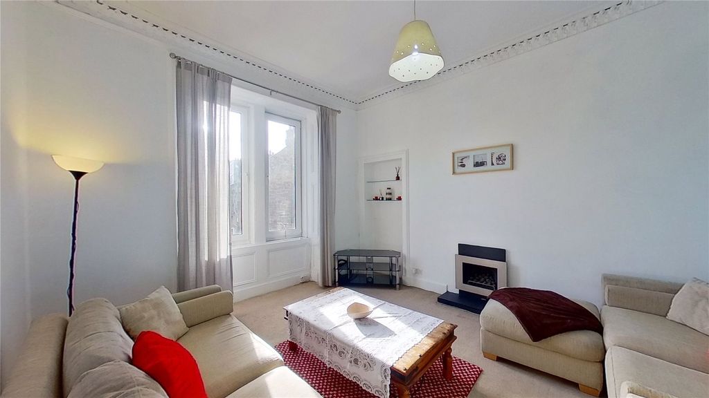 Property photo 1 of 11 Picture No. 05