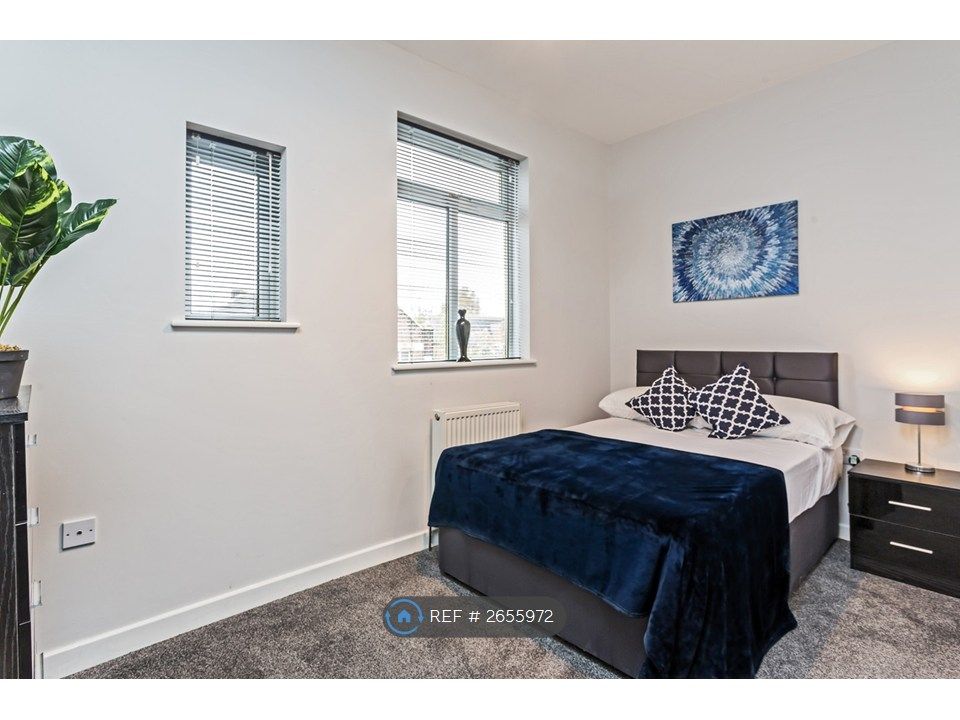 Property photo 2 of 11 Room 4- Let