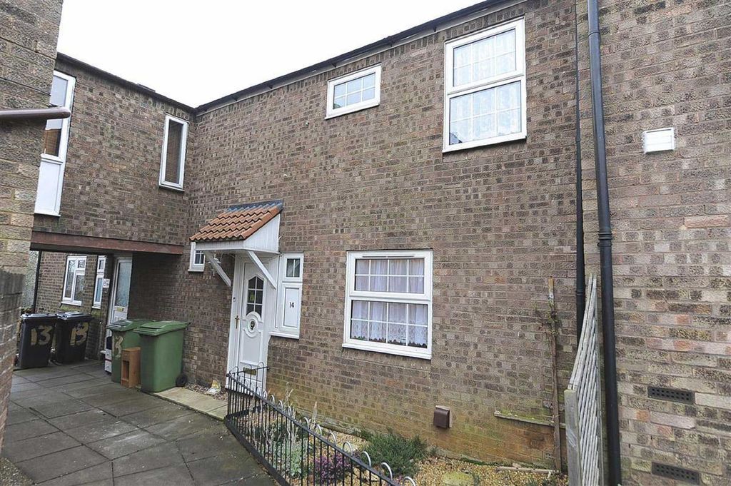 Property photo 1 of 9