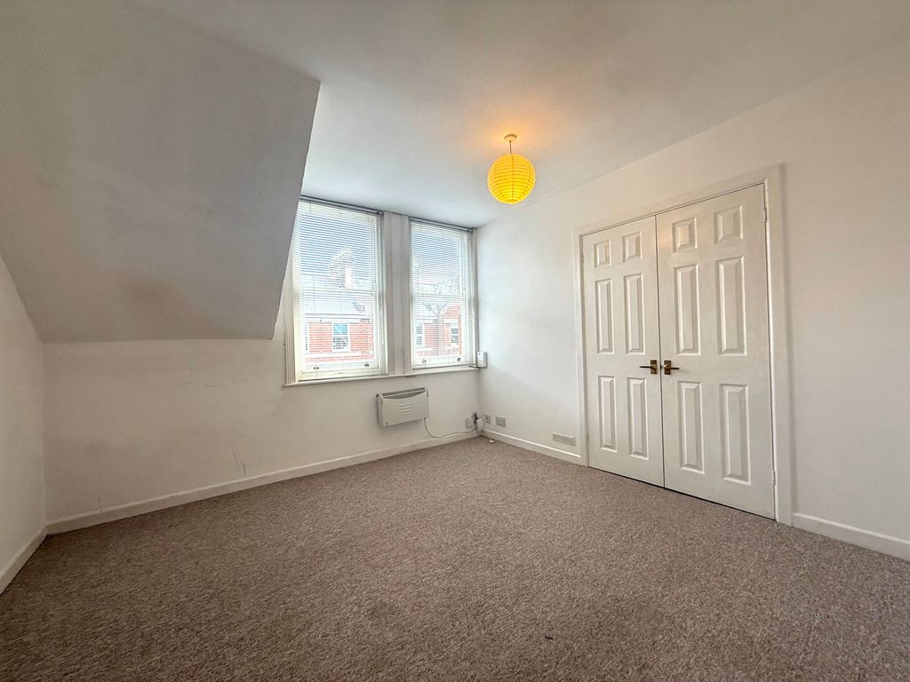Property photo 2 of 15 2