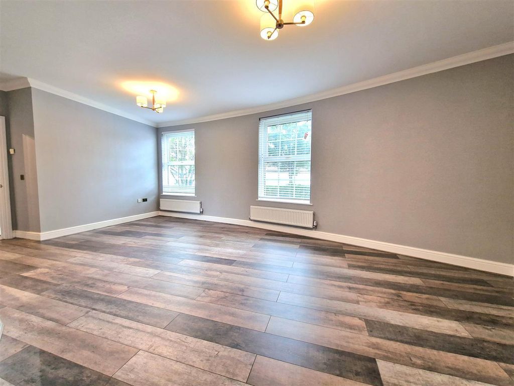 Property photo 3 of 7 2.Jpg