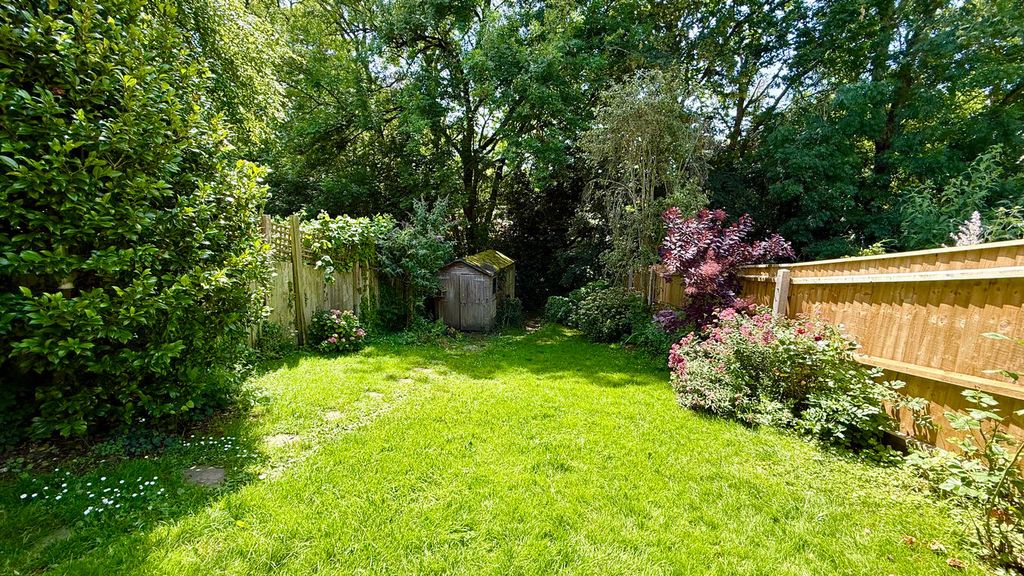 Property photo 3 of 24