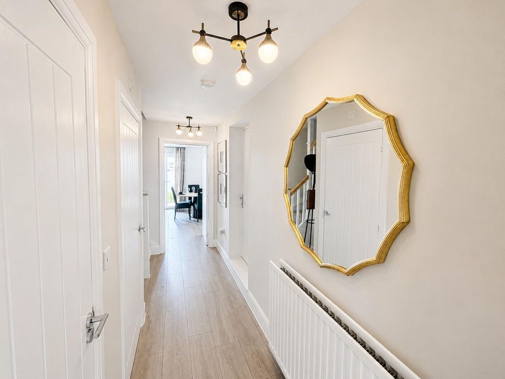 Property photo 3 of 35 Hallway