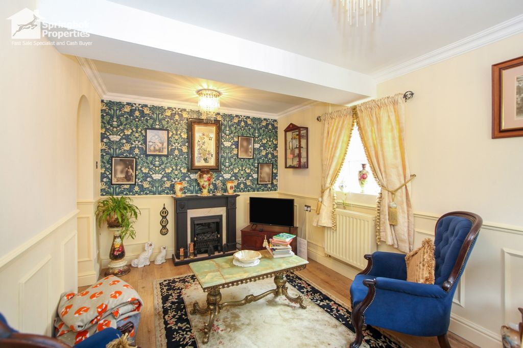 Additional image 28 of 6 bed detached house for saleBritannia Villas, Britannia Terrace, Blackwood, Gwent NP12