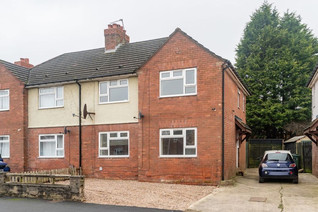 Property photo 1 of 21