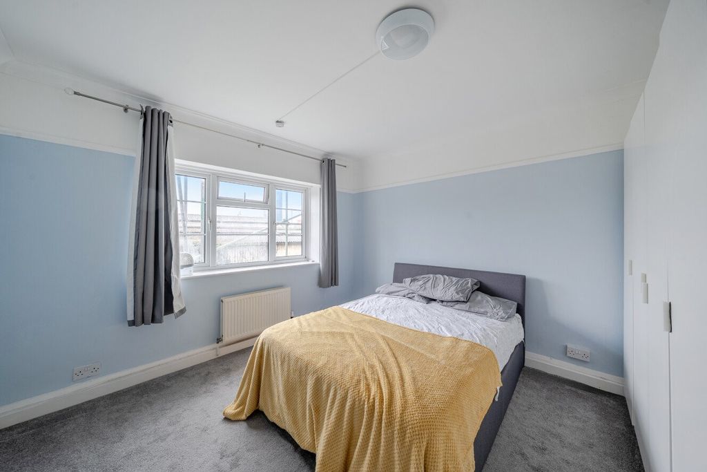 Property photo 3 of 13 Picture No. 21