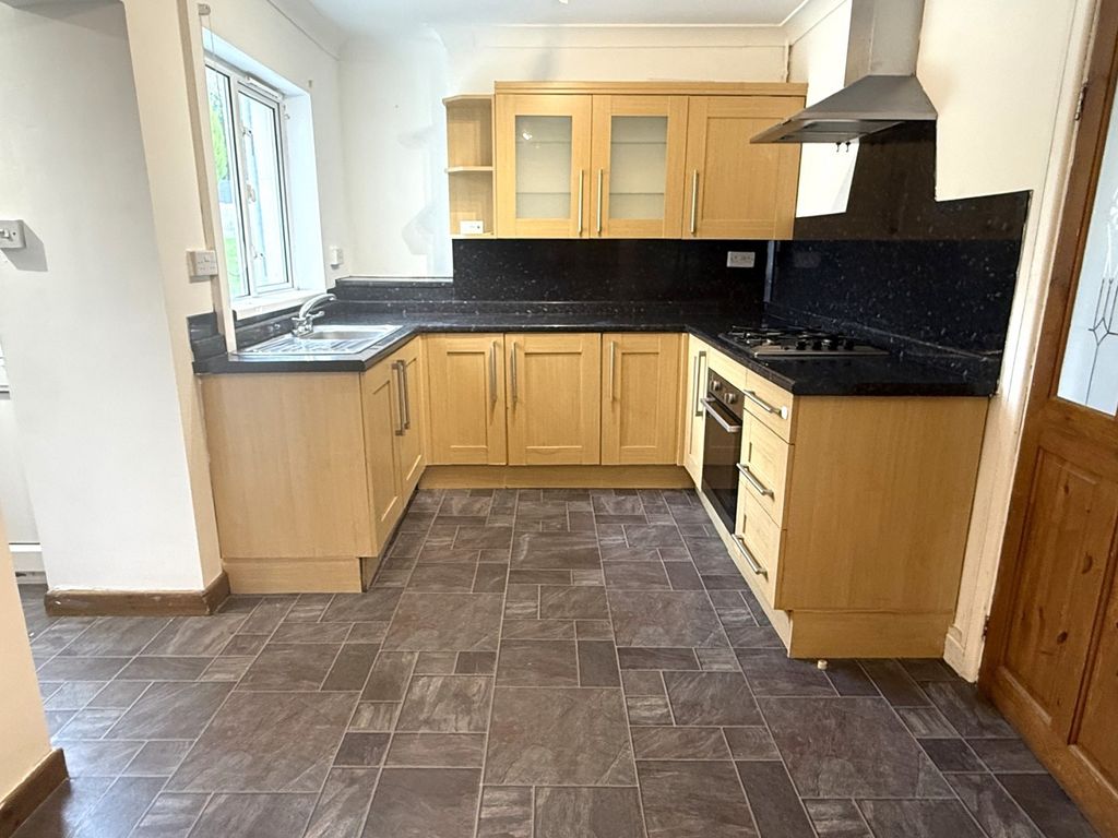 Property photo 3 of 12 Not Specified