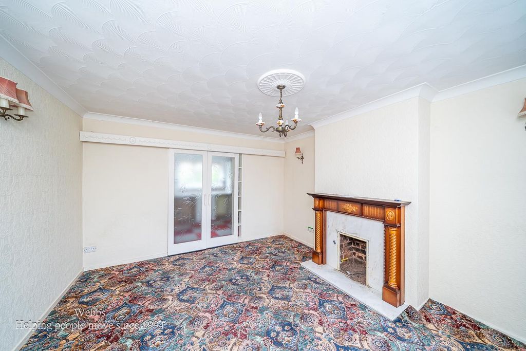 Property photo 3 of 26 Webbs-1.Jpg