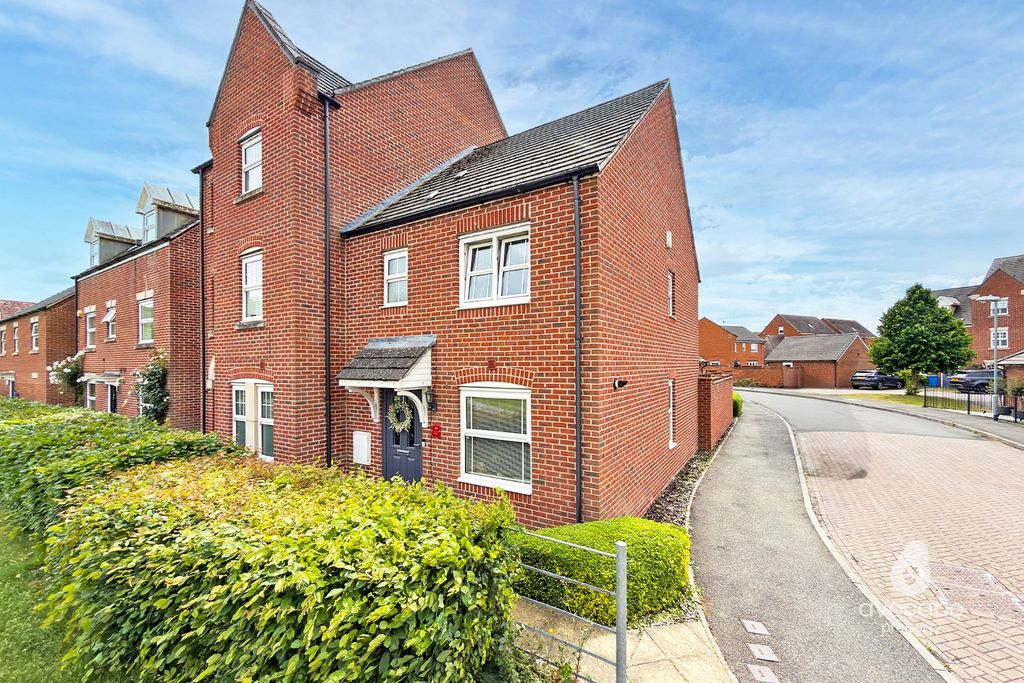 Property photo 1 of 14 5010951