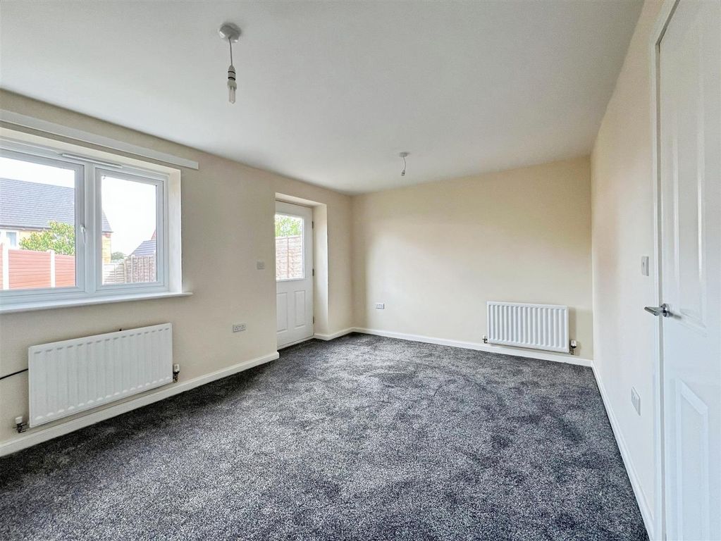 Property photo 3 of 13 E9Ec9510-Img_4757.Jpg