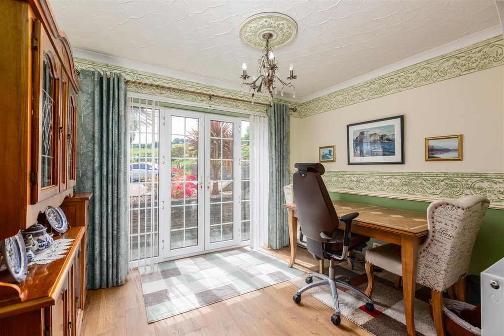 Property photo 3 of 36 Cz0A9611-Edit.Jpg
