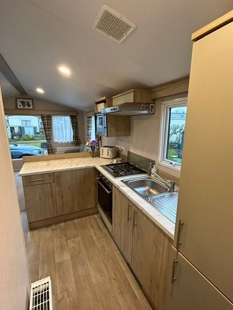 Property photo 3 of 8 3