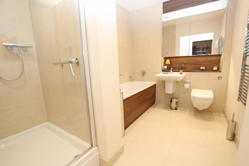Additional image 9 of 3 bed flat for saleDarley Road, Eastbourne BN20