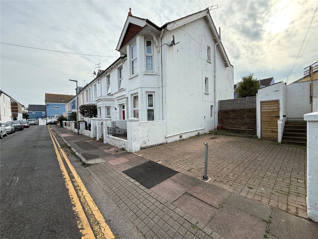 Property photo 1 of 4 Picture No. 04