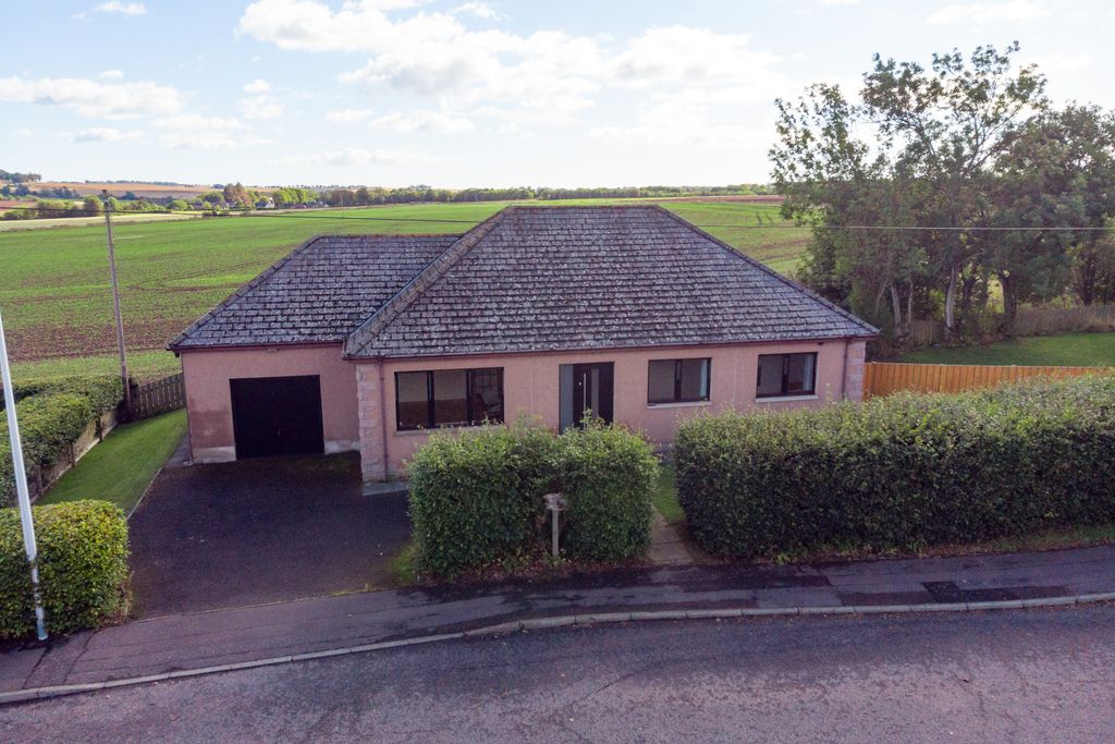 Property photo 1 of 27 Front Exterior