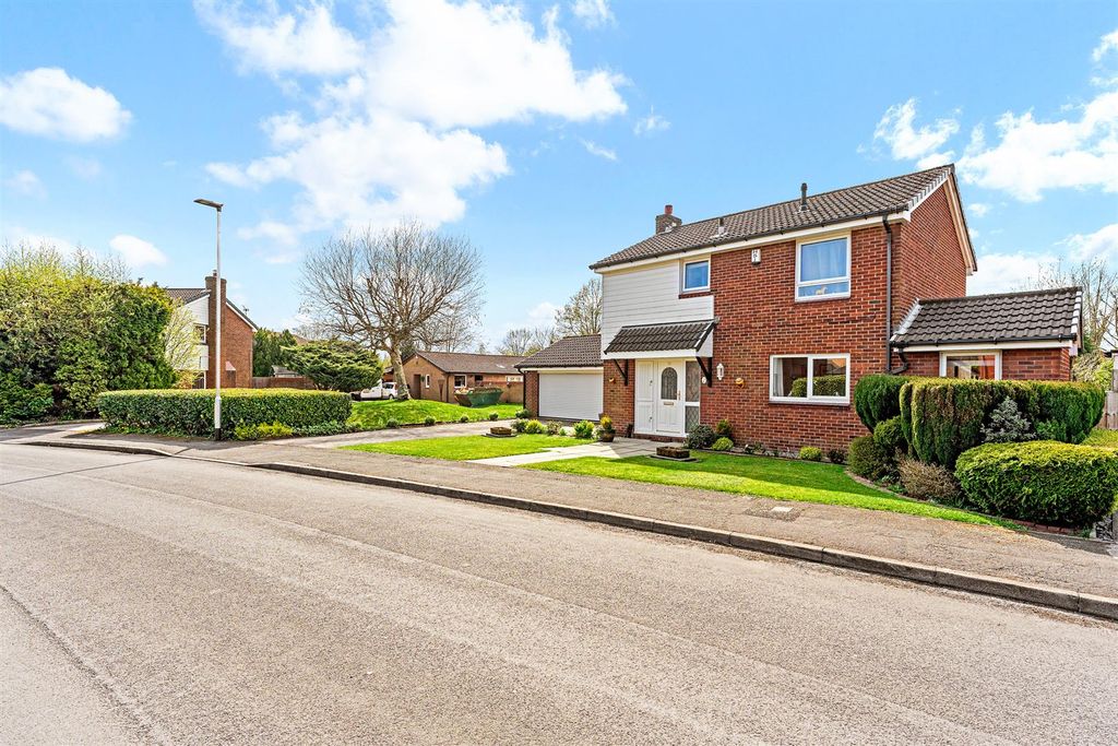 Property photo 1 of 21 3.Jpg