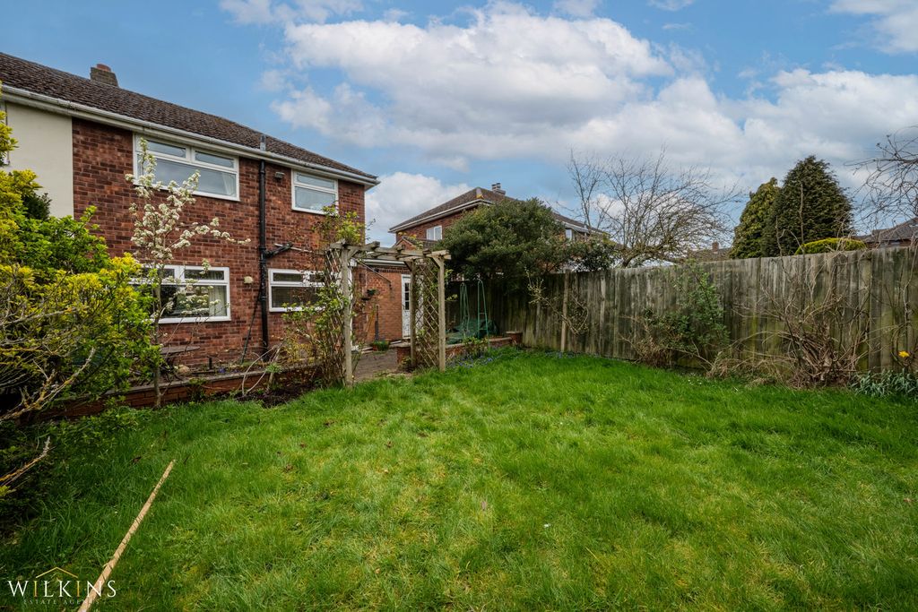 Additional image 21 of 3 bed semi-detached house for saleBirch Grove, Birchmoor, Tamworth, Warwickshire B78