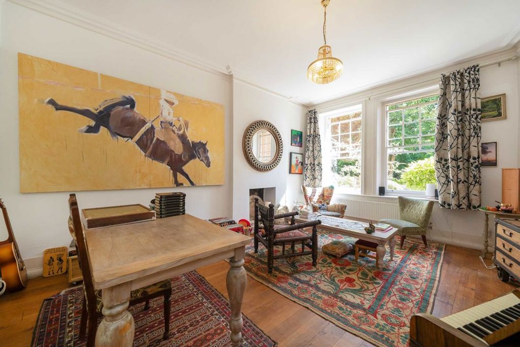 Property photo 2 of 5