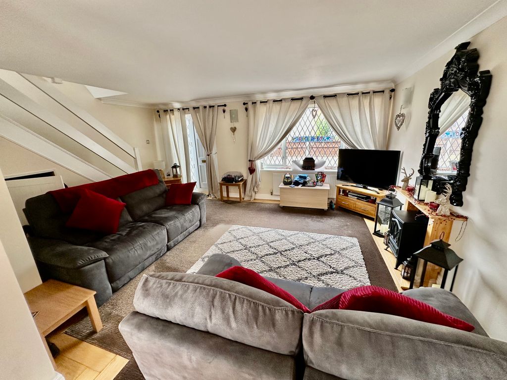 Property photo 3 of 21 Img_6641