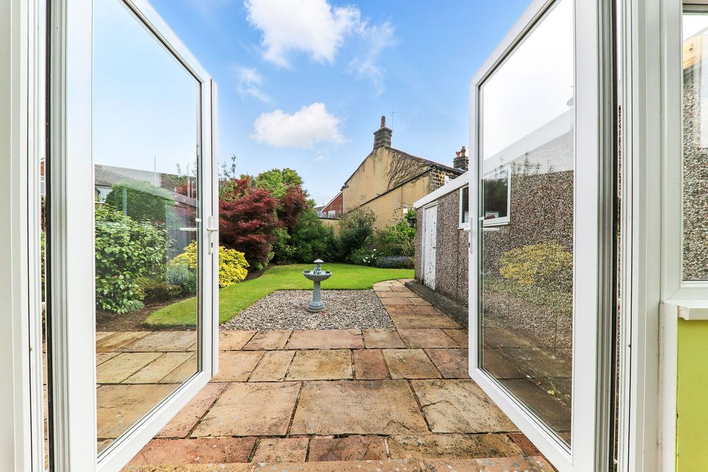 Property photo 3 of 20