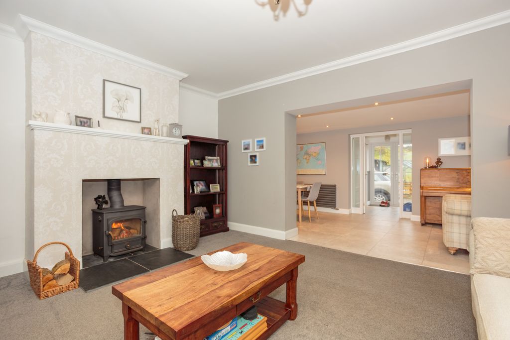 Property photo 2 of 75 Open Plan Family Living/Dining Area (Main House)