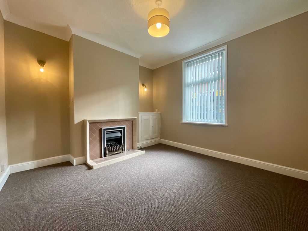 Property photo 2 of 13 Img_9950