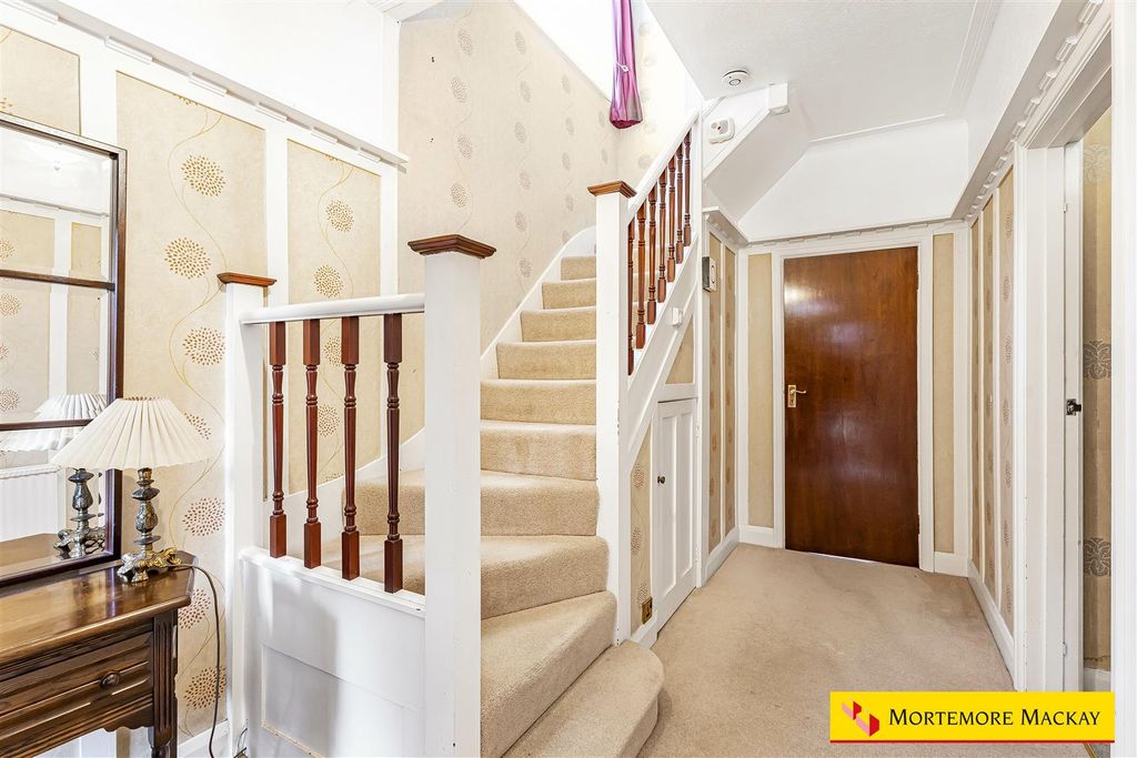 Property photo 2 of 26 11_63600_Watermarked.Jpg
