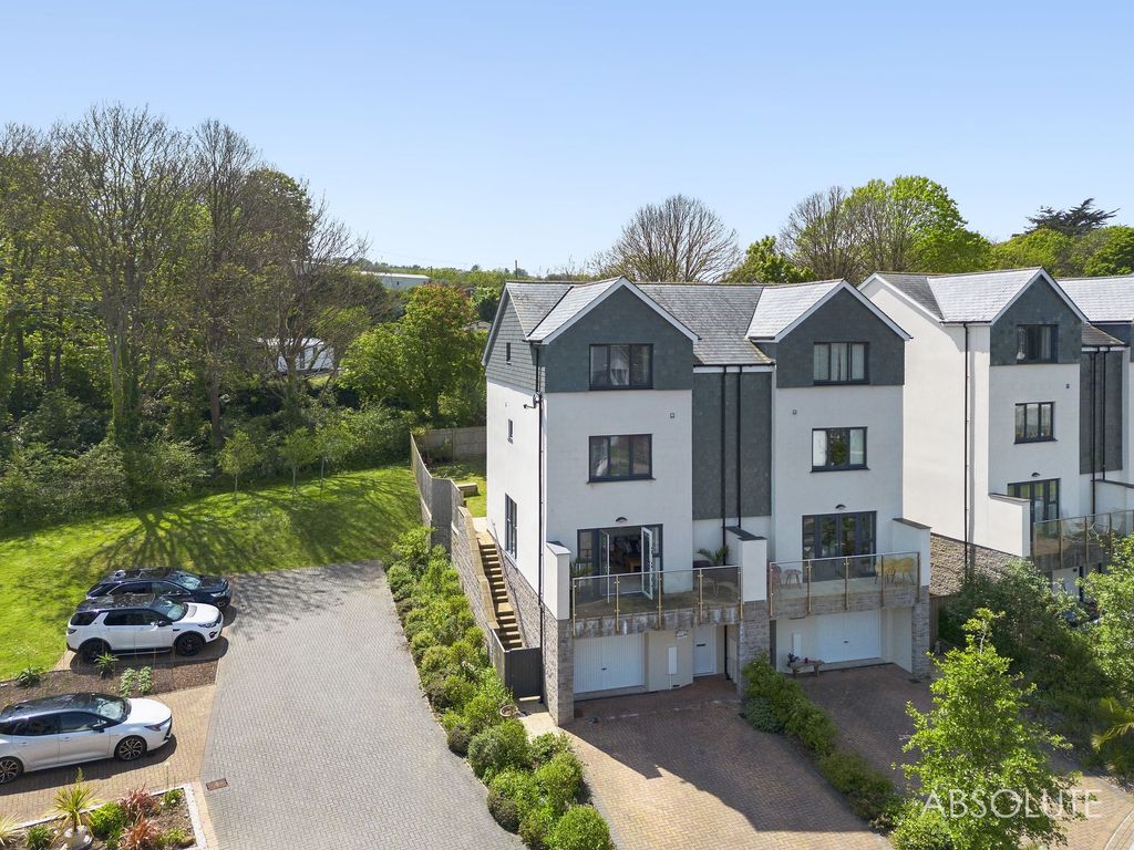 Property photo 1 of 29