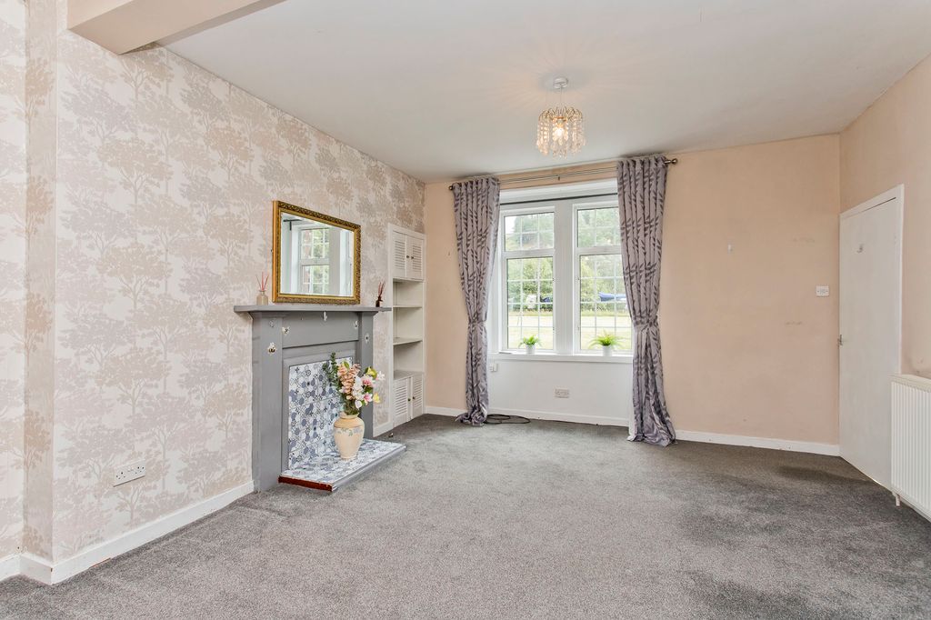 Property photo 2 of 12 Property Image 2