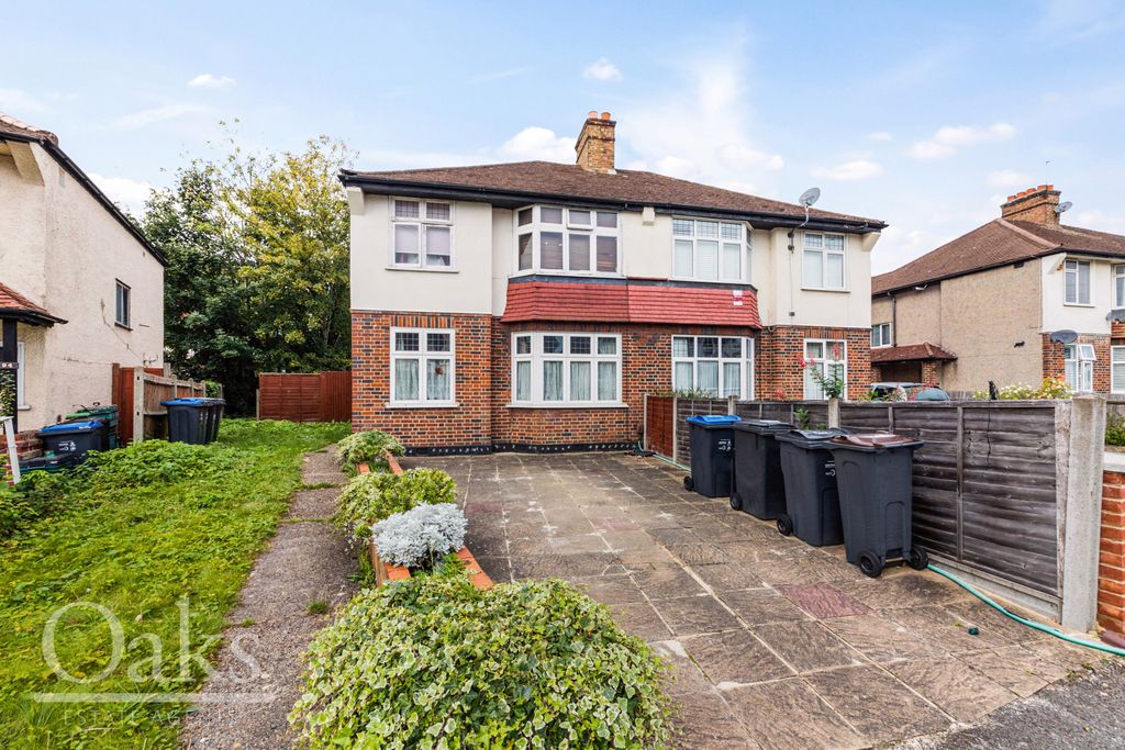 Property photo 1 of 9 External