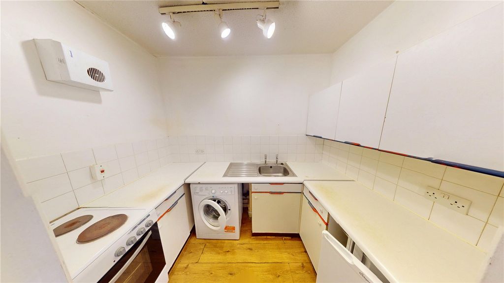 Property photo 2 of 5 Picture No. 03