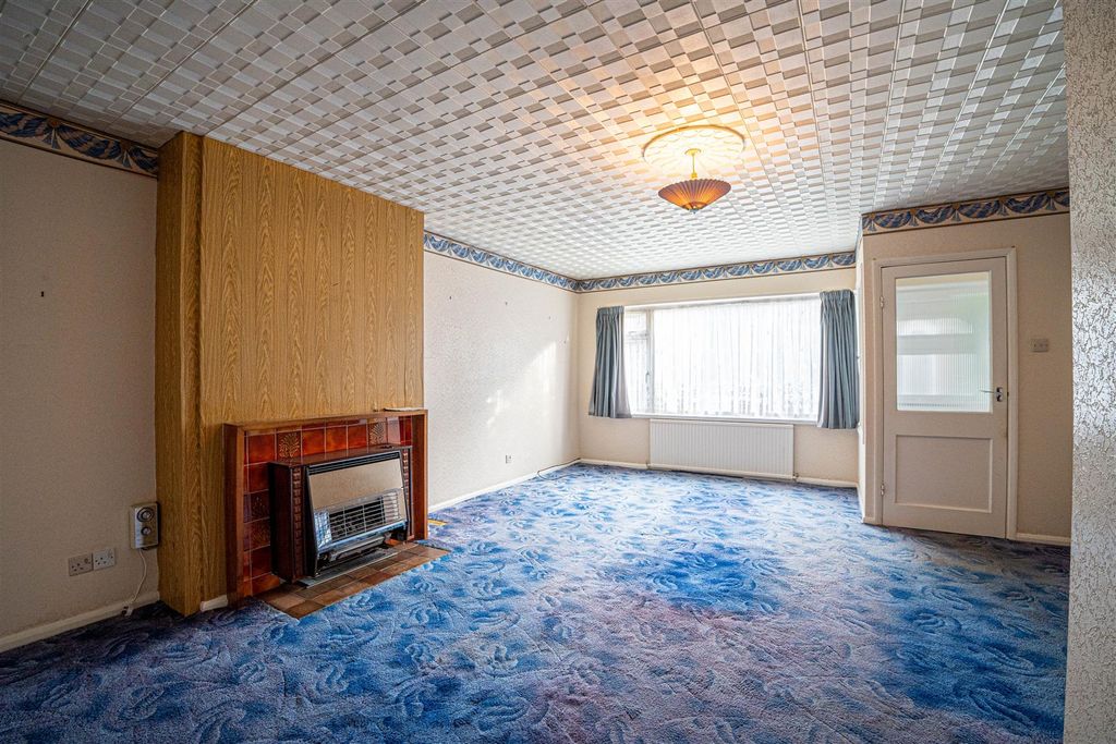 Property photo 3 of 14 Dsc08241-Hdr.Jpg