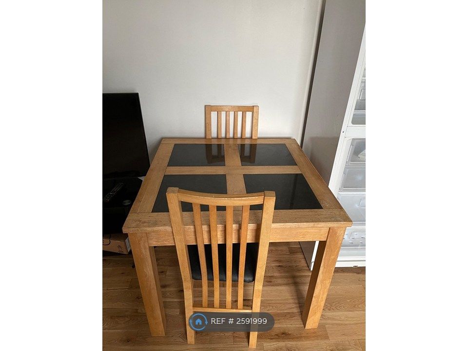 Property photo 3 of 27