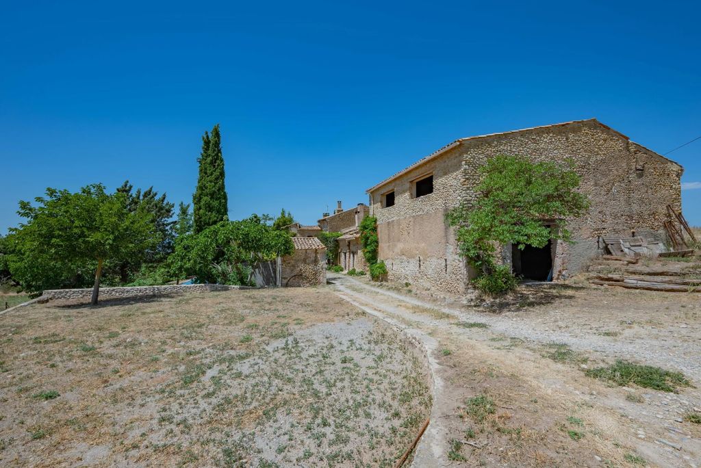 Property photo 1 of 39