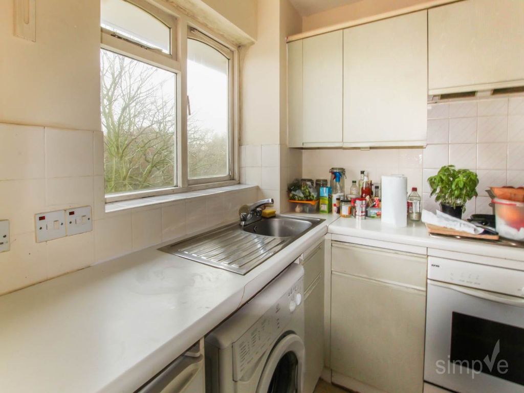 Property photo 1 of 5 1