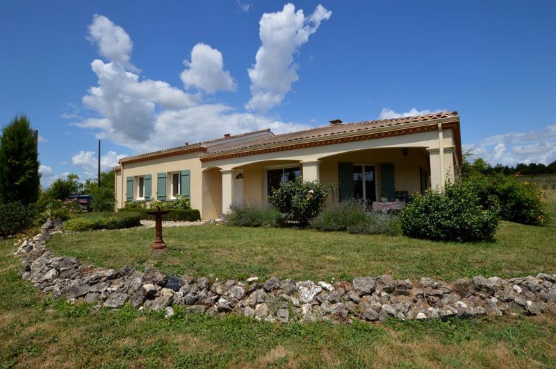 Property photo 2 of 15 Photo 2