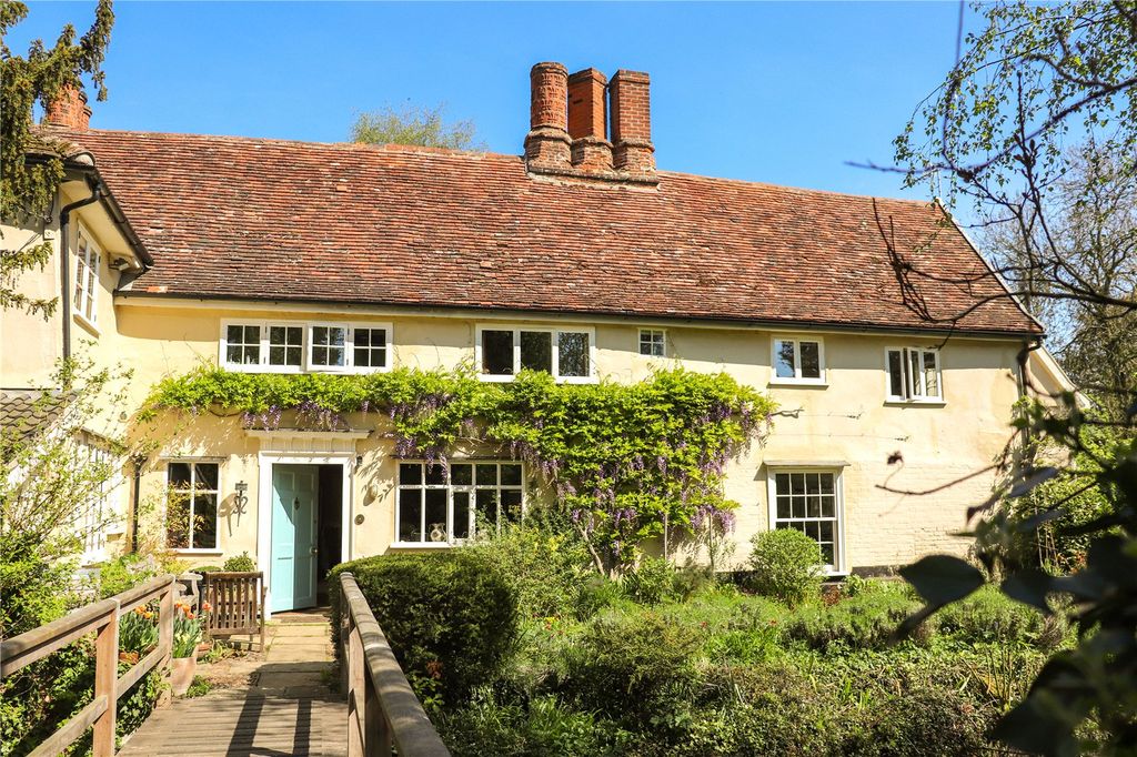 Property photo 1 of 34 Bridge House