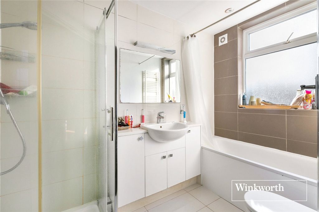 Property photo 3 of 13 Picture No. 04