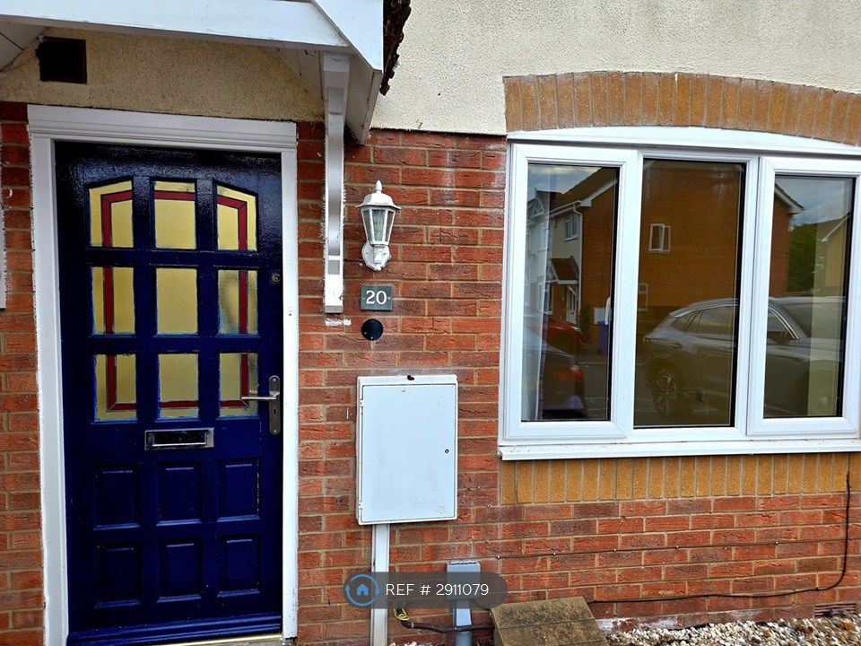 Property photo 2 of 18