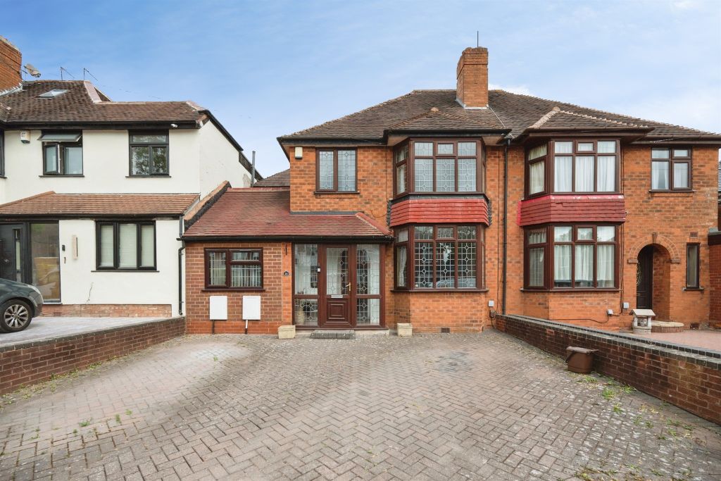 Property photo 1 of 18