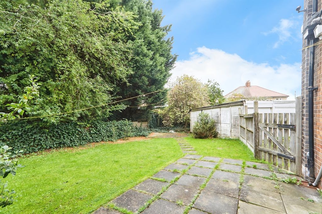 Property photo 3 of 15