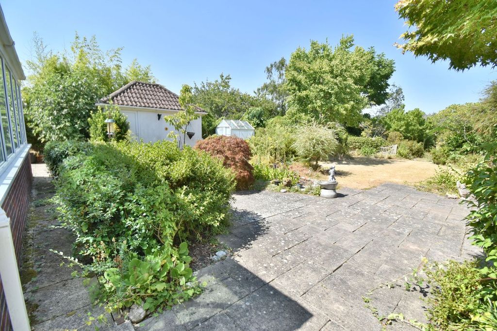 Property photo 3 of 21